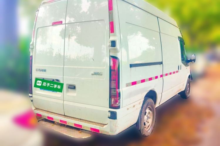 Used JMC Fushun 2023 2.0T Manual Mid-Drive Mid-Roof Commercial Van Transporter 2/3 Seats Rear Right 45 Deg