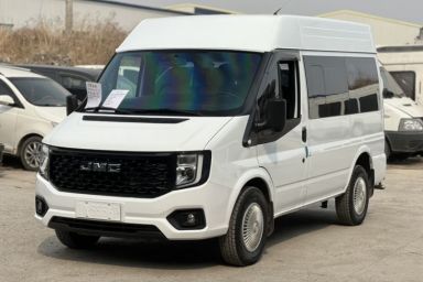 Used JMC Fushun 2023 2.0T Manual Short-Wheelbase Mid-Height Commercial Multi-Purpose 5-Seater Passenger Vehicle