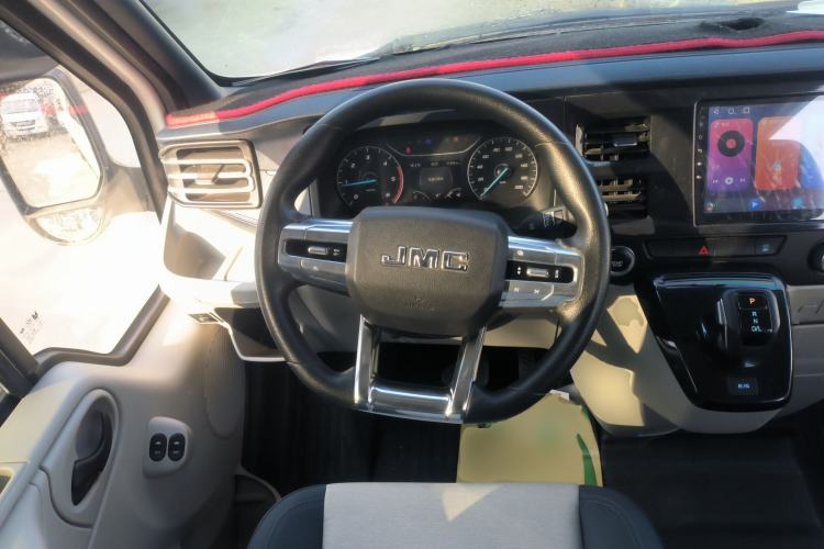 Used JMC Fushun 2023 2.0T Automatic Mid-axle Mid-roof Business-Class 9-Seater Steering Wheel