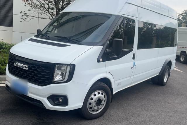 Used JMC Fushun 2023 2.0T Manual Diesel Long-Wheelbase High-Roof Business Van with Dual Rear Tires 6–9 Seats