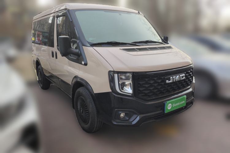 Used JMC Fushun 2023 2.0T Automatic Short-Wheelbase Low-Roof Commercial & Multi-Purpose Passenger Vehicle 6-Seater with Dual-Opening Tailgate Front Right 45 Deg