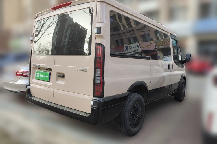 Used JMC Fushun 2023 2.0T Automatic Short-Wheelbase Low-Roof Commercial & Multi-Purpose Passenger Vehicle 6-Seater with Dual-Opening Tailgate Rear Right 45 Deg