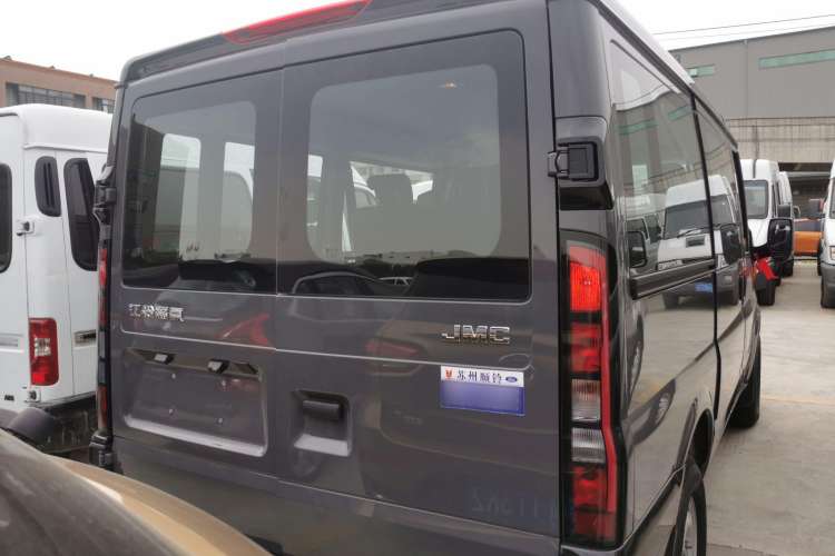 Used JMC Fushun 2024 2.0T Manual Diesel Short-Wheelbase Low-Roof Commercial Multi-Purpose Passenger Vehicle 5 Seats (Double-Swing Tailgate) Rear
