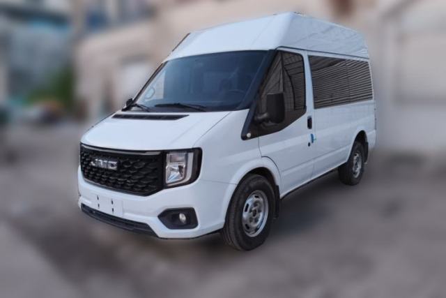 Used JMC Fushun 2024 model, automatic, eight speeds, 5 seats, 2.0T diesel