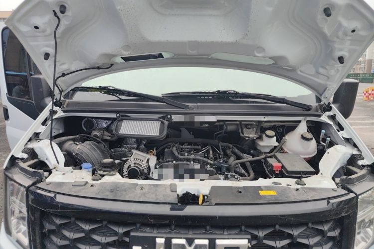 Used JMC Fushun  Engine Bay