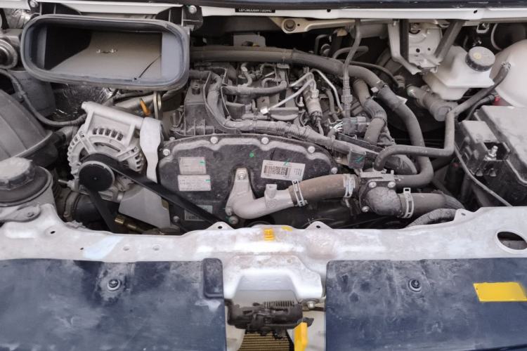 Used JMC Fushun  Engine Bay