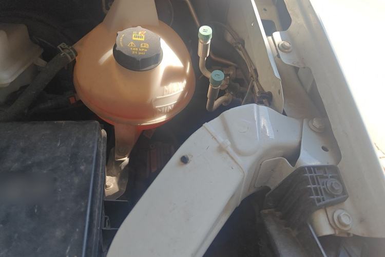 Used JMC Fushun  Engine Bay Left