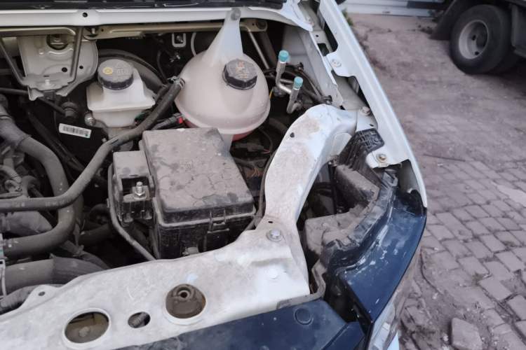 Used JMC Fushun  Engine Bay Left