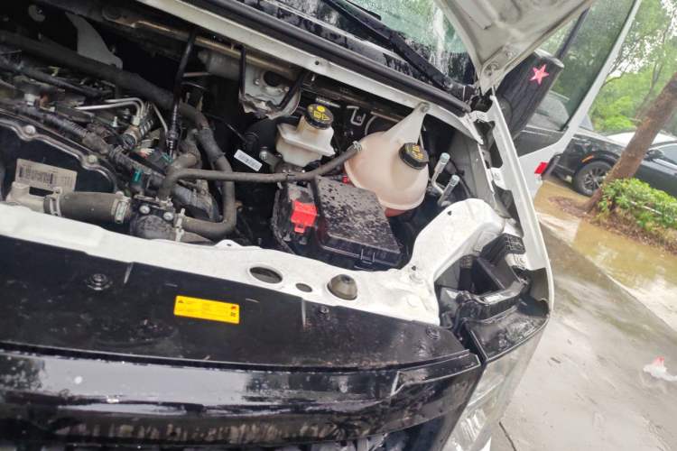 Used JMC Fushun  Engine Bay Left