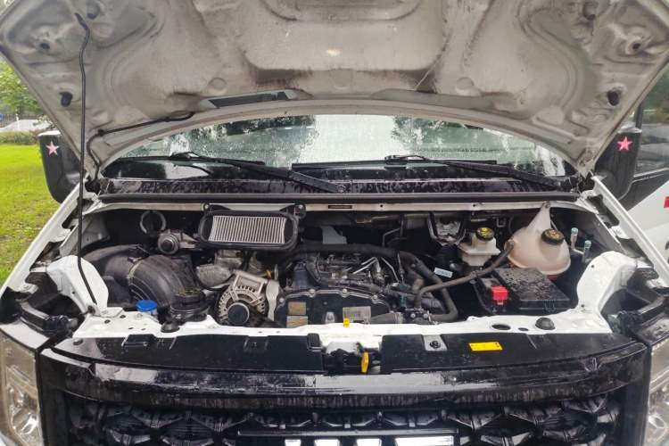Used JMC Fushun  Engine Bay