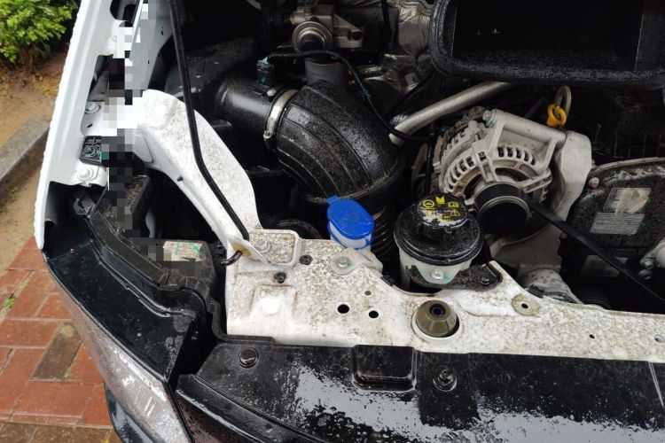 Used JMC Fushun  Engine Bay Right