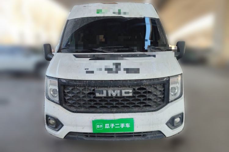Used JMC Fushun 2024 2.0T Manual Diesel Short-Wheelbase Mid-Roof Commercial Utility MPV with 5 Seats Front