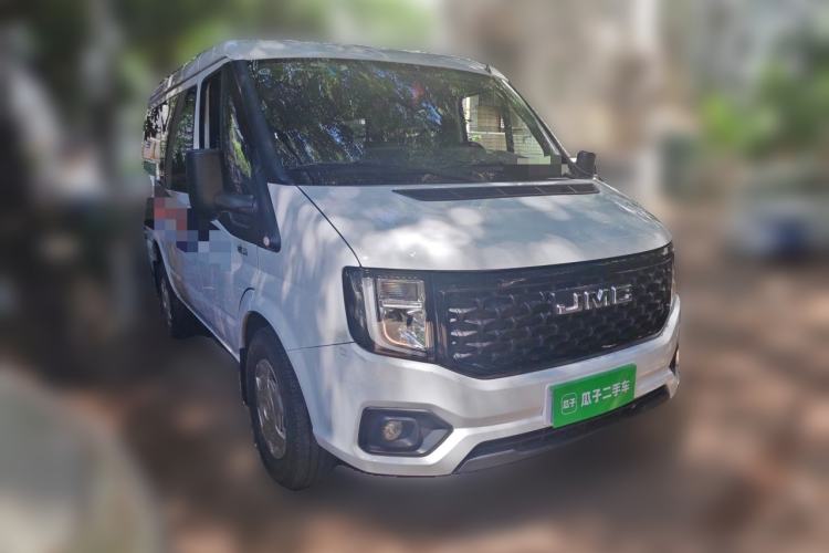 Used JMC Fushun 2024 2.0T Manual Diesel Short-Wheelbase Low-Roof Commercial Multi-Purpose Passenger Vehicle 5 Seats (Double-Swing Tailgate) Front Right 45 Deg