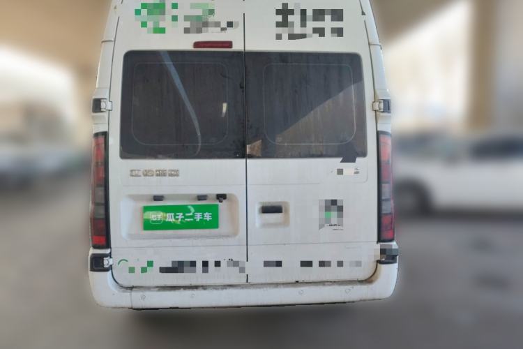 Used JMC Fushun 2024 2.0T Manual Diesel Short-Wheelbase Mid-Roof Commercial Utility MPV with 5 Seats Rear