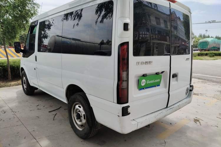 Used JMC Fushun 2024 2.0T Manual Diesel Short-Wheelbase Low-Roof Commercial Multi-Purpose Passenger Vehicle 5 Seats (Double-Swing Tailgate) Rear Left 45 Deg
