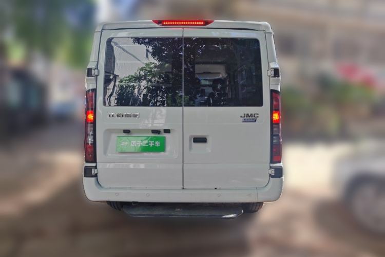 Used JMC Fushun 2024 2.0T Manual Diesel Short-Wheelbase Low-Roof Commercial Multi-Purpose Passenger Vehicle 5 Seats (Double-Swing Tailgate) Rear