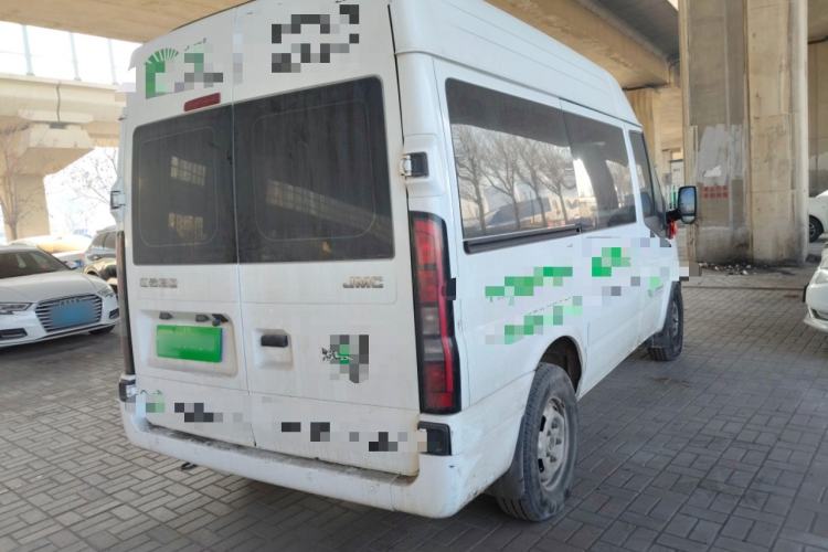 Used JMC Fushun 2024 2.0T Manual Diesel Short-Wheelbase Mid-Roof Commercial Utility MPV with 5 Seats Rear Right 45 Deg