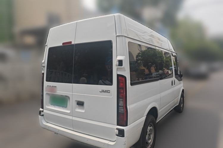 Used JMC Fushun 2024 2.0T Manual Diesel Short-Wheelbase Mid-Roof Commercial Utility MPV with 5 Seats Rear Right 45 Deg
