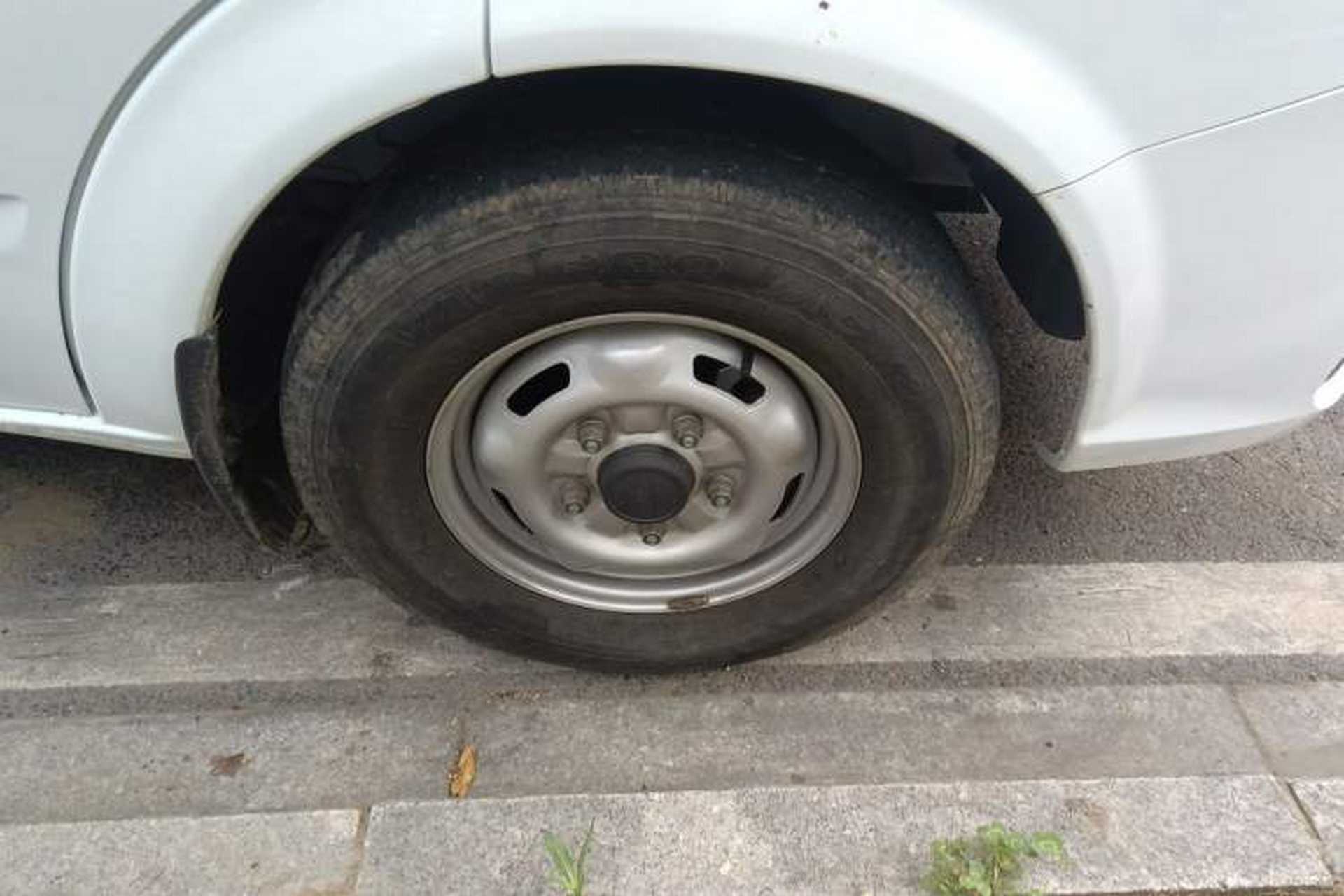 Used JMC Fushun  Right Front Wheel Hub