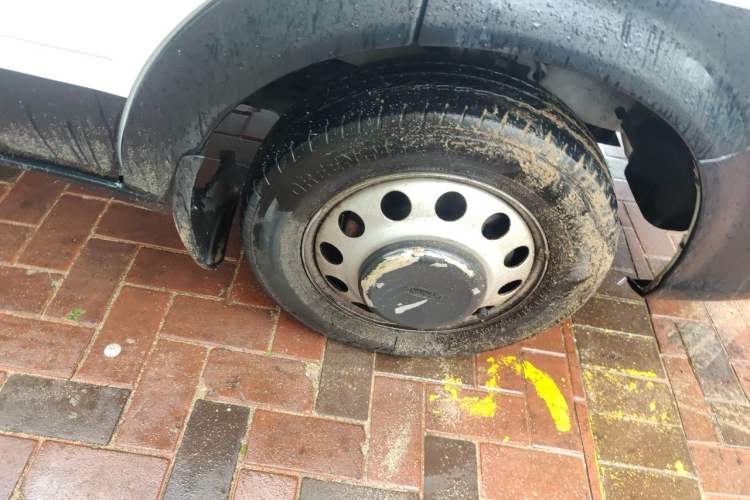 Used JMC Fushun  Right Front Wheel Hub