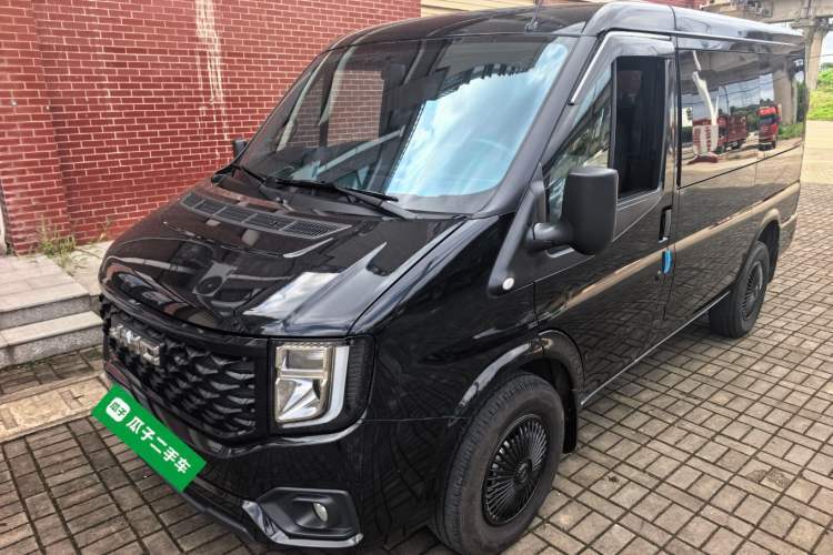 Used JMC Fushun 2025 2.0T 8AT Diesel Short-Wheelbase Low-Roof Business 7-Seater (Non-Commercial) Guazi used car, China used car export, Used car for sale, Used  cars, Cheapest cars for sale