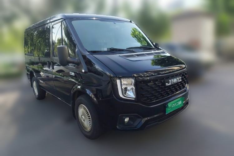 Used JMC Fushun 2025 2.0T 8AT Diesel Short-Wheelbase Low-Roof Commercial Multi-Purpose Passenger Vehicle with 5/6 Seats and Dual-Swing Tailgate Front Right 45 Deg