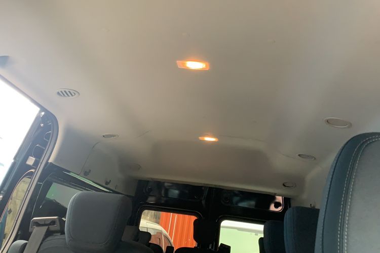 Used JMC Fushun 2025 2.0T 6MT Diesel Mid-Range Business-Class 9-Seater (Non-Commercial) Headliner