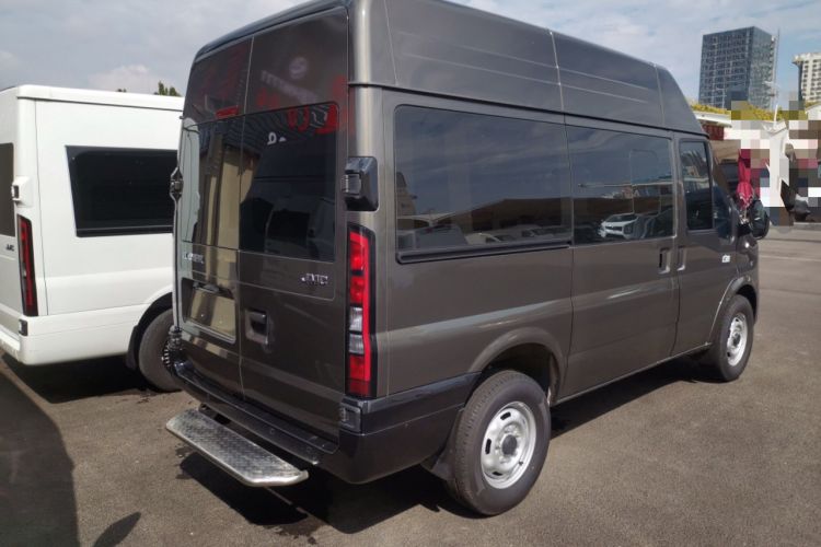 Used JMC Fushun 2025 2.0T 6MT Diesel Short-Wheelbase Mid-Height Commercial Multi-Purpose Passenger Vehicle 5/6 Seats Rear Right 45 Deg