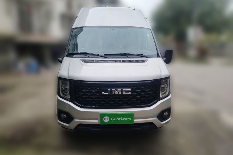 Used JMC Fushun 2025 2.0T 6MT Diesel Mid-Roof High-Arch Commercial Multi-Purpose 7-Seater Passenger Vehicle Front