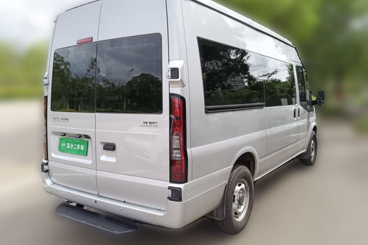 Used JMC Fushun 2025 2.0T 6MT Diesel Mid-Drive Mid-Roof Commercial Multi-Purpose 7-Seater Passenger Vehicle Rear Right 45 Deg