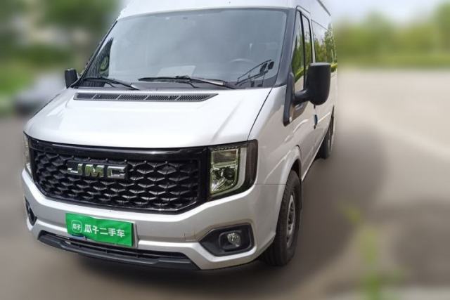 Used JMC Fushun 2025 2.0T 6MT Diesel Mid-Drive Mid-Roof Commercial Multi-Purpose 7-Seater Passenger Vehicle
