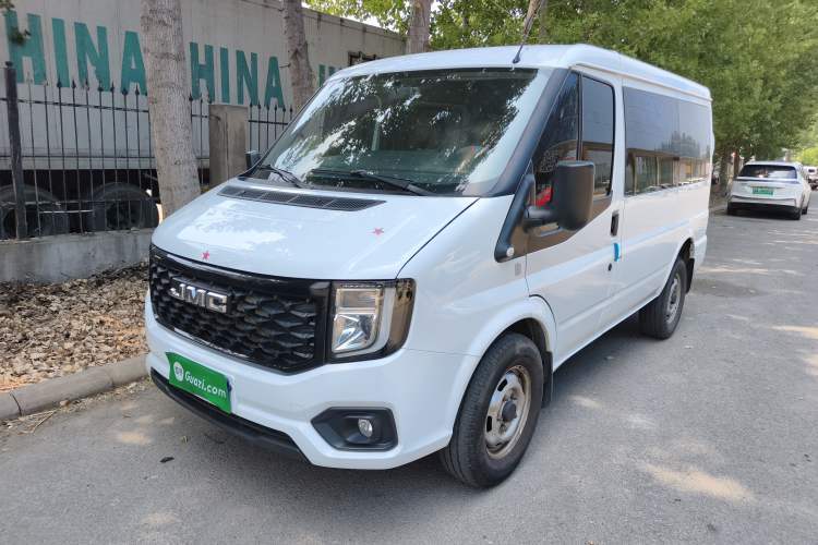 Used JMC Fushun 2025 2.0T 6MT Diesel Short-Wheelbase Low-Roof Commercial Multi-Purpose Passenger Vehicle with 5/6 Seats and Twin-Swing Tailgate Guazi used car, China used car export, Used car for sale, Used  cars, Cheapest cars for sale