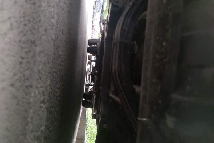 Used JMC Fushun  Chassis Front