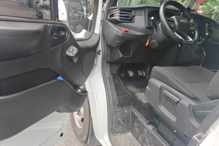 Used JMC Fushun  Driver Seat