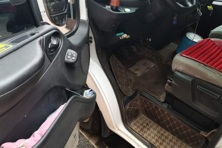 Used JMC Fushun  Driver Seat