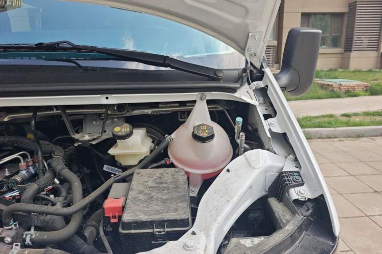 Used JMC Fushun  Engine Bay Left