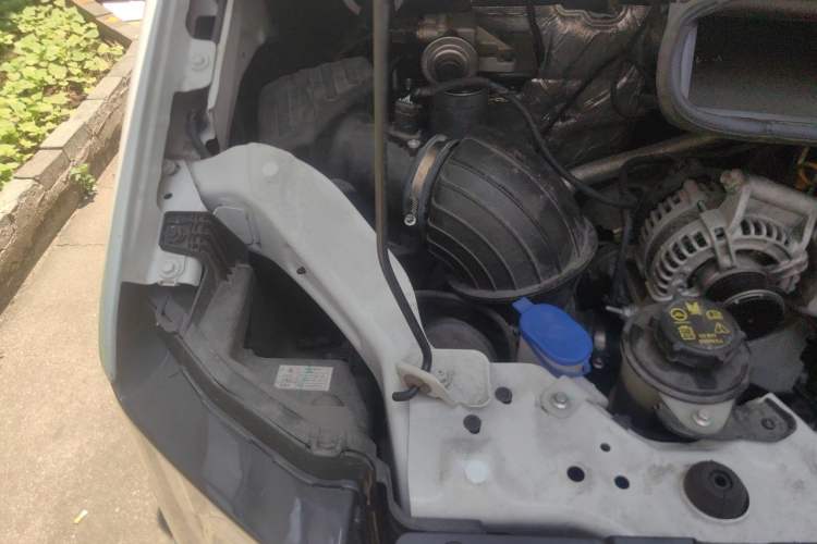 Used JMC Fushun  Engine Bay Right