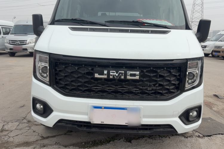 Used JMC Fushun 2025 2.0T 8AT Diesel Short-Wheelbase Low-Roof Commercial Multi-Purpose Passenger Vehicle with 5/6 Seats and Liftgate Tailgate Exterior 1