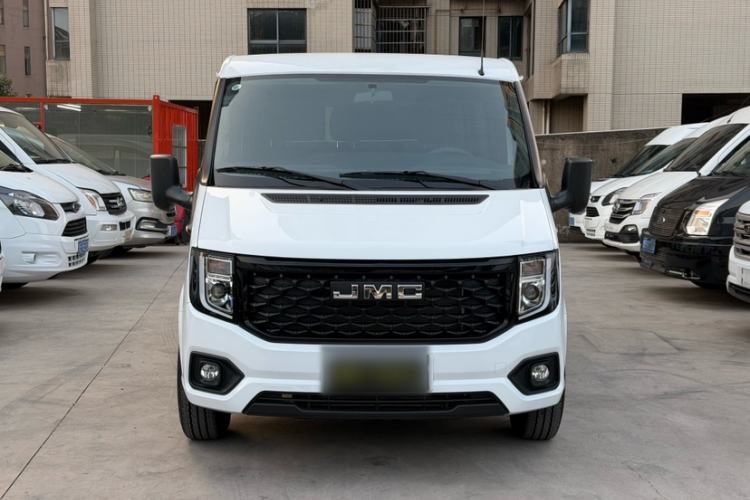 Used JMC Fushun 2025 2.0T 6MT Diesel Short-Wheelbase Low-Roof Commercial Multi-Purpose Passenger Vehicle with 5/6 Seats and Lift-Up Tailgate Exterior 1