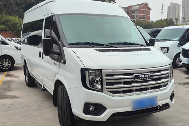 Used JMC Fushun 2025 2.0T 6MT Diesel Mid-Range Business-Class 9-Seater (Non-Commercial) Exterior 2