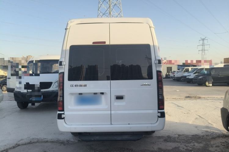 Used JMC Fushun 2025 2.0T 8AT Diesel Mid-Roof Mid-Height Commercial Multi-Purpose 7-Seater Passenger Vehicle Exterior 4