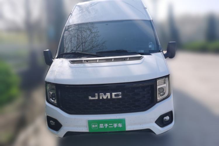 Used JMC Fushun 2025 2.0T 6MT Diesel Long-Wheelbase High-Roof Commercial Van – 2/3 Seats Front