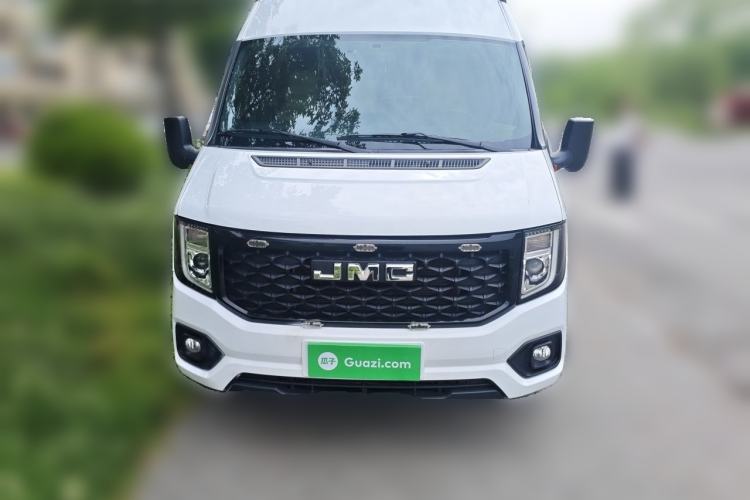 Used JMC Fushun 2025 2.0T 6MT Diesel Extended-Wheelbase High-Roof Commercial Van—2/3 Seats Front
