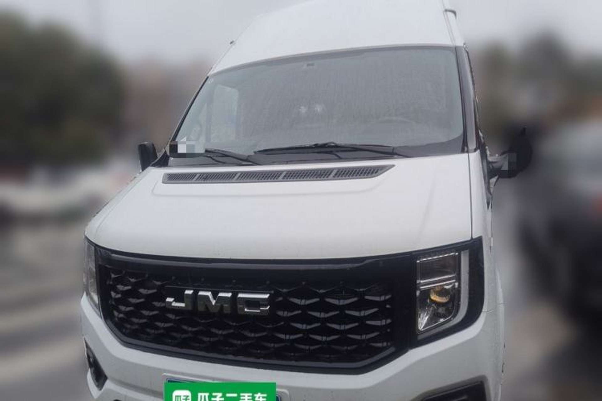 Used JMC Fushun 2025 2.0T Manual Diesel Long-Wheelbase High-Roof Heavy-Duty Version with 2/3 Seats Front