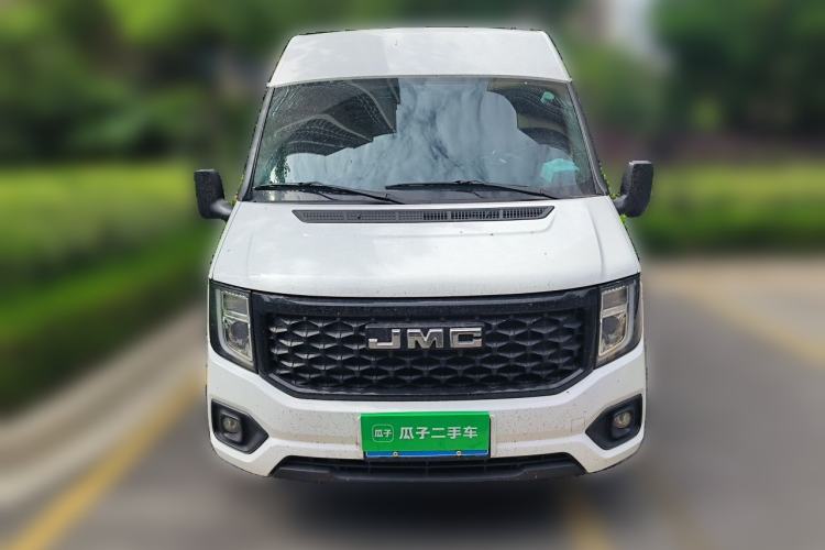 Used JMC Fushun 2025 2.0T 6MT Diesel Short-Wheelbase Mid-Roof Commercial Multi-Purpose Passenger Vehicle with 5/6 Seats Front