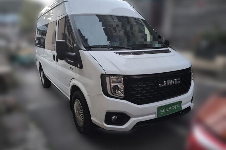 Used JMC Fushun 2025 2.0T 6MT Diesel Mid-Roof Mid-Height Commercial Multi-Purpose 7-Seater Passenger Vehicle Front Right 45 Deg