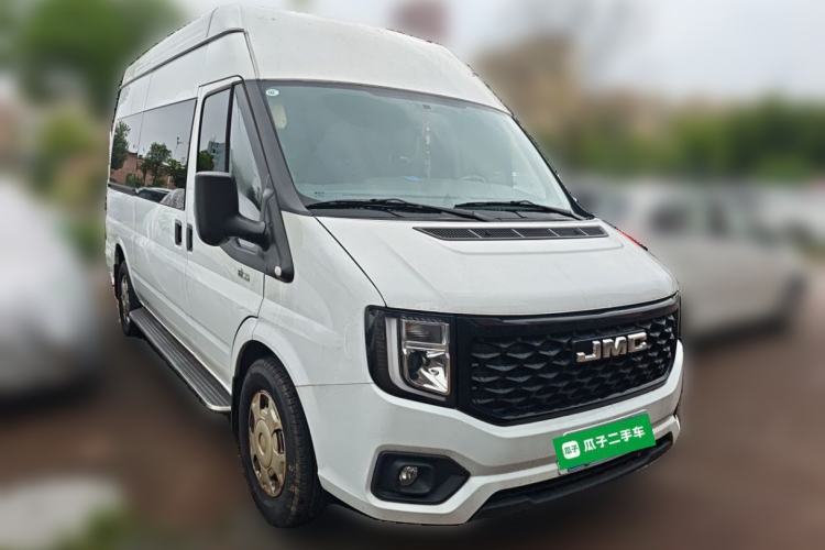 Used JMC Fushun 2025 2.0T 6MT Diesel Mid-Roof Mid-Height Commercial Multi-Purpose 7-Seater Passenger Vehicle Front Right 45 Deg