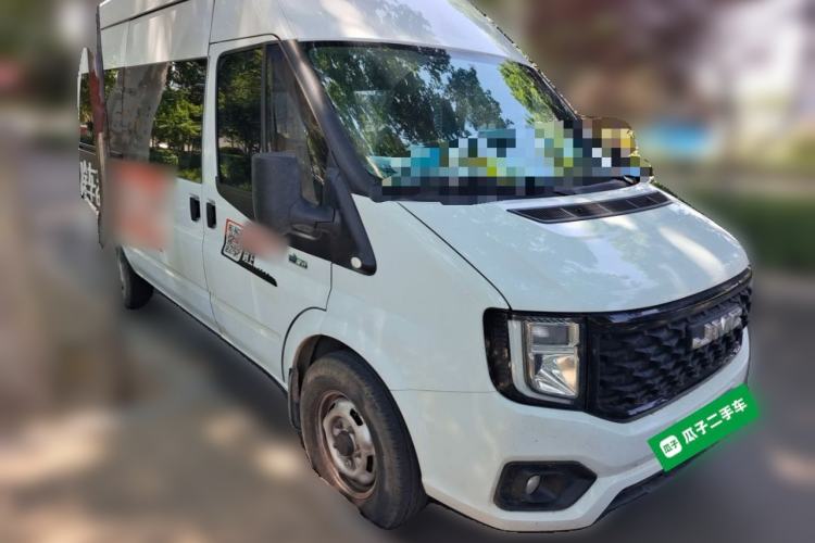 Used JMC Fushun 2025 2.0T 6MT Diesel Mid-Roof Mid-Height Commercial Multi-Purpose 7-Seater Passenger Vehicle Front Right 45 Deg