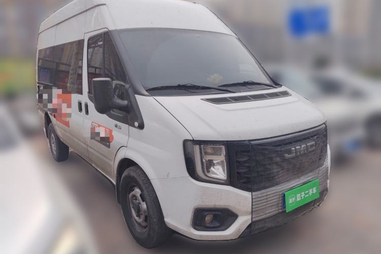 Used JMC Fushun 2025 2.0T 6MT Diesel Mid-Roof Mid-Height Commercial Multi-Purpose 7-Seater Passenger Vehicle Front Right 45 Deg