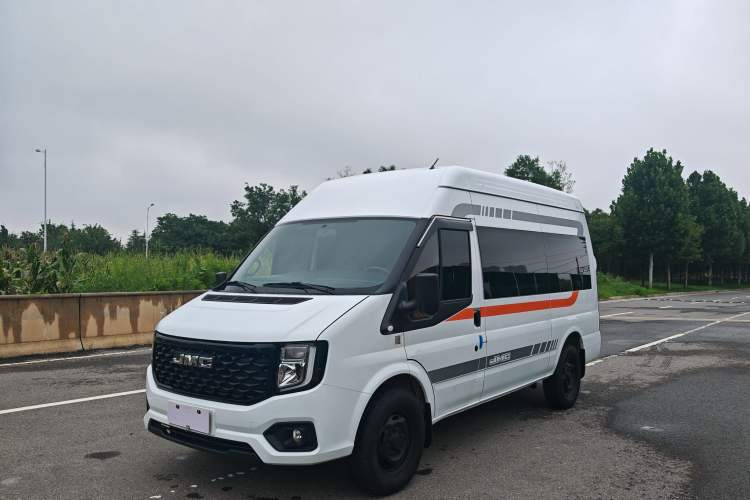 JMC Fushun 2025 2.0T 6MT Diesel Mid-Roof Mid-Height Commercial Multi-Purpose 7-Seater Passenger Vehicle